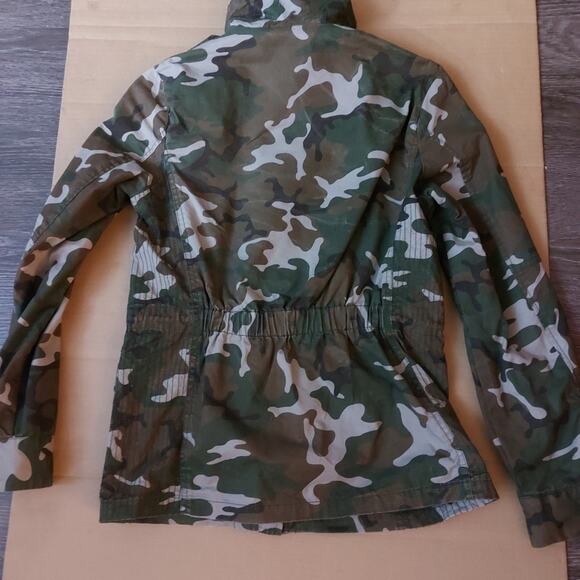 Love Tree Camouflage Jacket S Green/Brown Y2K Cabincore Fisherman Gorpcore Print - Picture 4 of 13